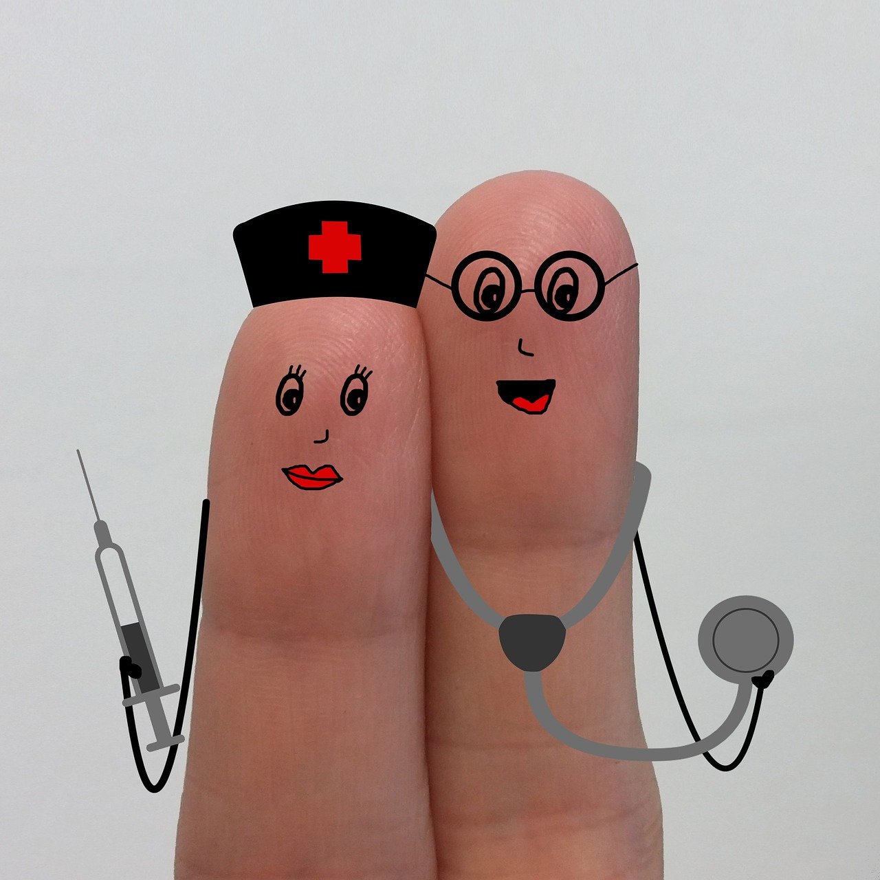 אחות פרטית לאחר ניתוח או טיפול עצמאי? מדריך להשוואת פתרונות